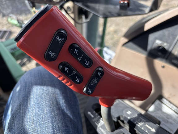 2001 John Deere 4710 Sprayer/High Clearance