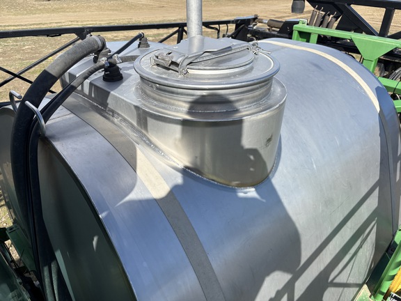 2001 John Deere 4710 Sprayer/High Clearance