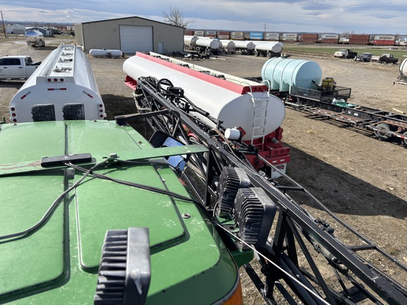 2001 John Deere 4710 Sprayer/High Clearance