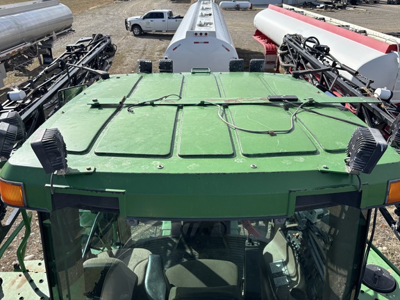 2001 John Deere 4710 Sprayer/High Clearance