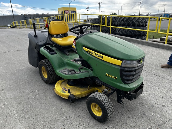 2013 John Deere X300R Garden Tractor