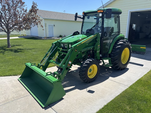 2024 John Deere 4066R Tractor Compact