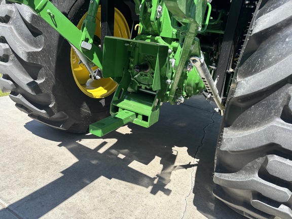 2024 John Deere 4066R Tractor Compact