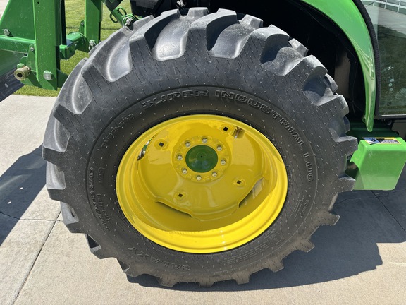 2024 John Deere 4066R Tractor Compact