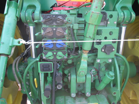 2012 John Deere 7215R Tractor