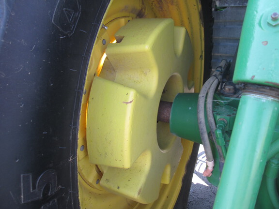 2012 John Deere 7215R Tractor