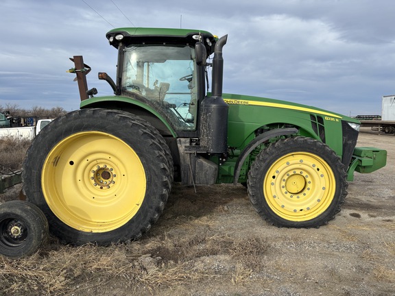 2013 John Deere 8235R Tractor