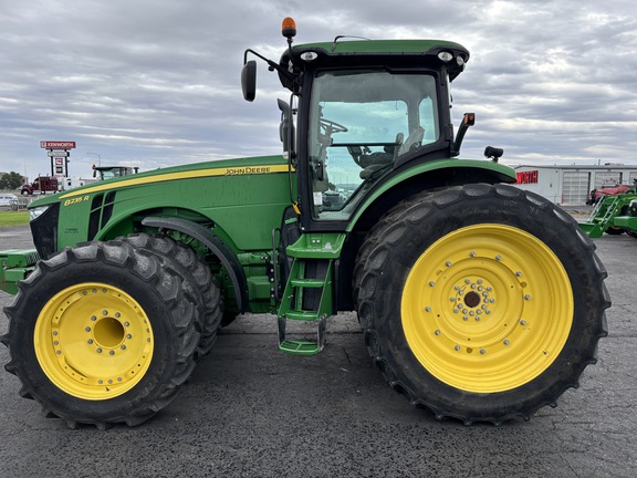 2013 John Deere 8235R Tractor