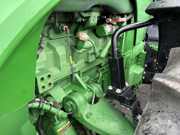 2013 John Deere 8235R Tractor