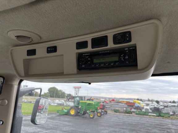 2013 John Deere 8235R Tractor