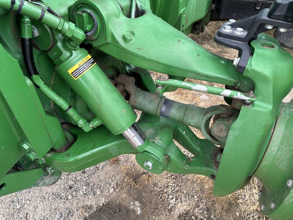 2013 John Deere 8235R Tractor