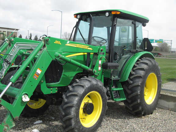2010 John Deere 5101E Tractor