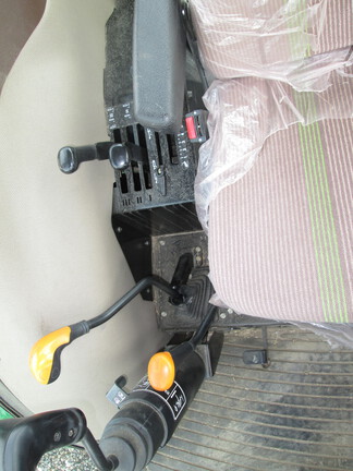 2010 John Deere 5101E Tractor