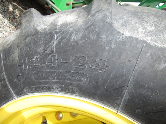 2010 John Deere 5101E Tractor