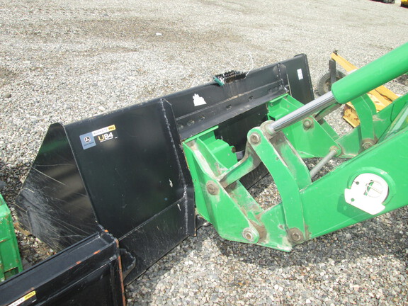 2010 John Deere 5101E Tractor