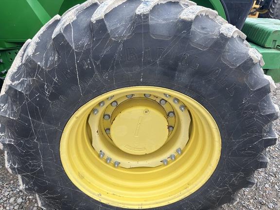 2013 John Deere 7260R Tractor
