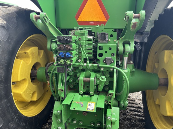 2013 John Deere 7260R Tractor