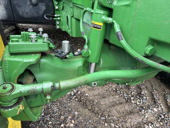 2013 John Deere 7260R Tractor