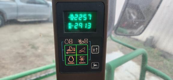 2008 John Deere 4895 Windrower
