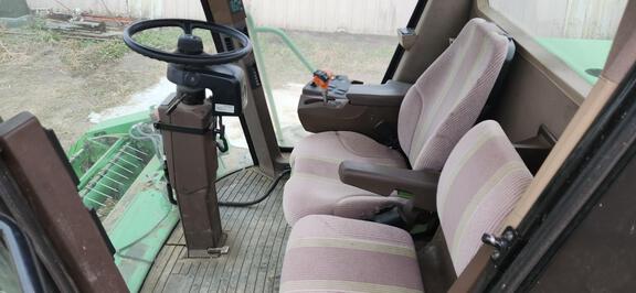 2008 John Deere 4895 Windrower