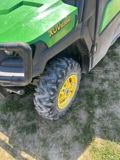 2018 John Deere XUV 835M ATV