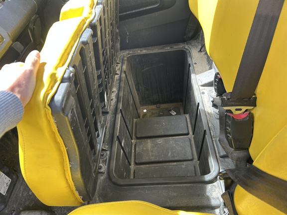 2018 John Deere XUV 835M ATV