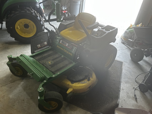 2010 John Deere Z425 Mower/Zero Turn