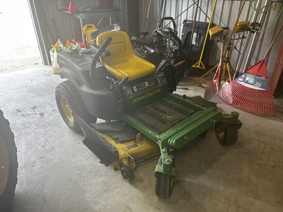 2010 John Deere Z425 Mower/Zero Turn