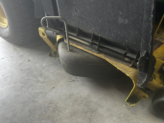 2010 John Deere Z425 Mower/Zero Turn
