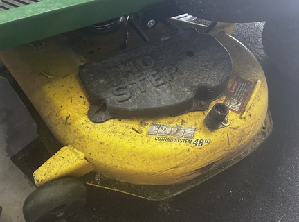 2010 John Deere Z425 Mower/Zero Turn