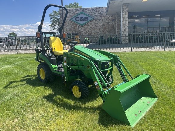 2018 John Deere 1025R Tractor Compact