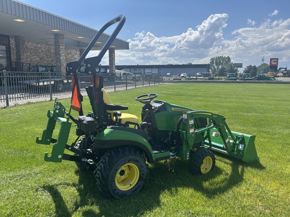 2018 John Deere 1025R Tractor Compact