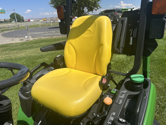 2018 John Deere 1025R Tractor Compact