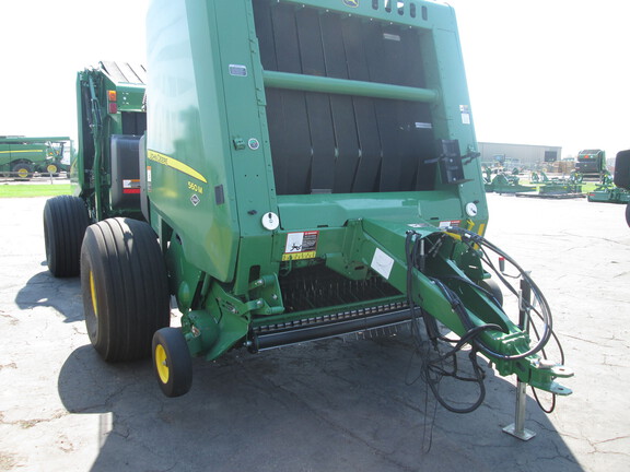 2023 John Deere 560M Baler/Round
