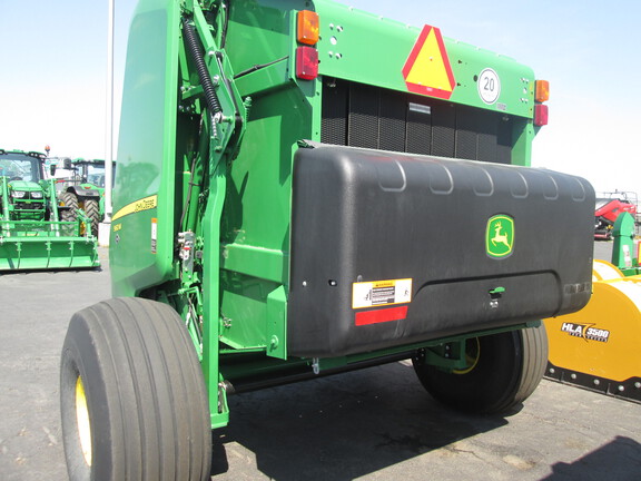 2023 John Deere 560M Baler/Round