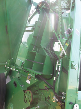 2023 John Deere 560M Baler/Round