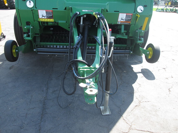 2023 John Deere 560M Baler/Round
