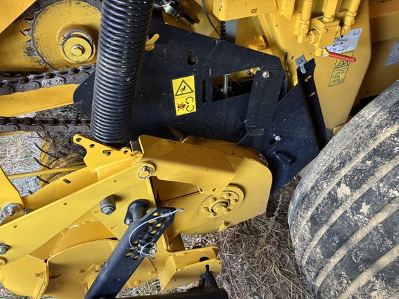 2023 New Holland Rollbelt 560 Baler/Round