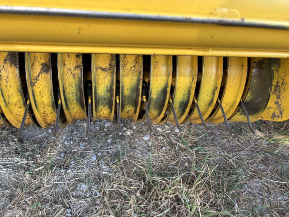 2023 New Holland Rollbelt 560 Baler/Round