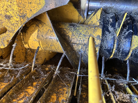 2023 New Holland Rollbelt 560 Baler/Round