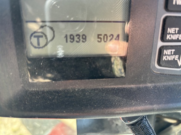 2023 New Holland Rollbelt 560 Baler/Round