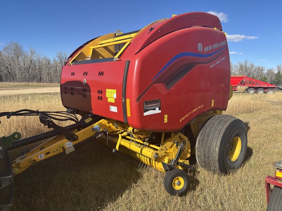 2022 New Holland Rollbelt 560 Baler/Round