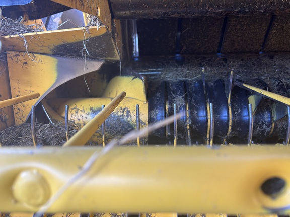 2022 New Holland Rollbelt 560 Baler/Round