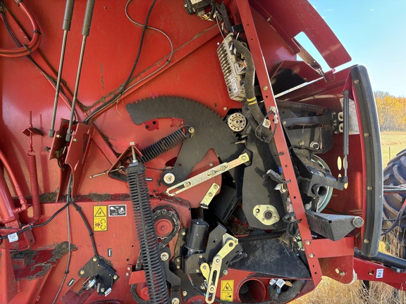 2021 New Holland Rollbelt 560 Baler/Round