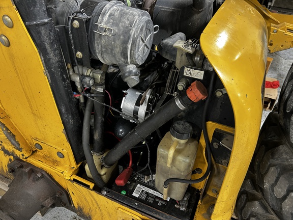 1999 John Deere 250 Skid Steer Loader