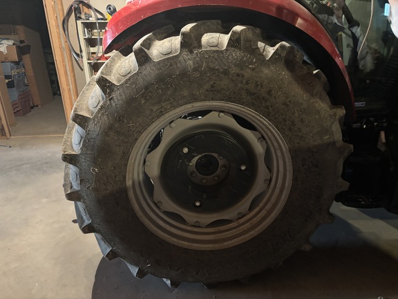 2018 Case IH Farmall 100C Tractor