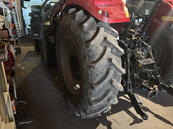 2018 Case IH Farmall 100C Tractor