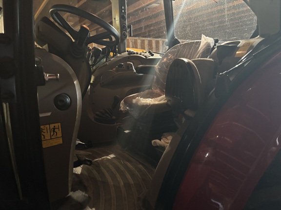 2018 Case IH Farmall 100C Tractor