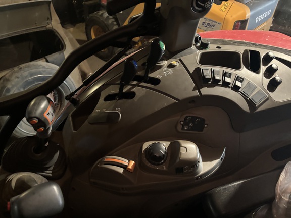 2018 Case IH Farmall 100C Tractor