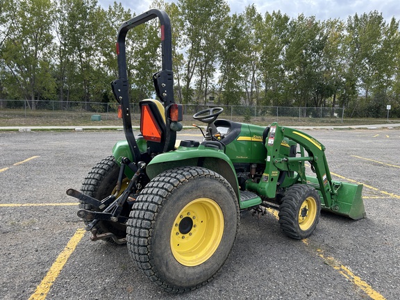 2010 John Deere 3520 Tractor Compact